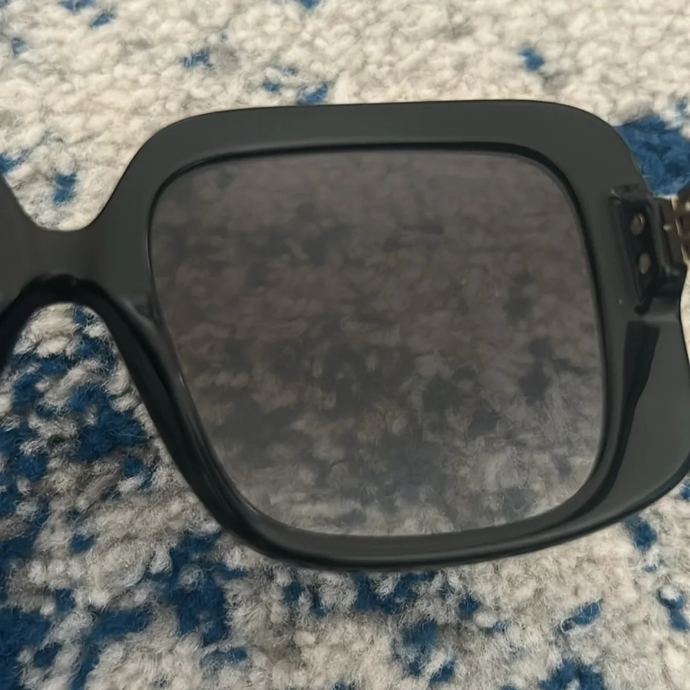 Burberry Penelope Sunglasses : BE4363